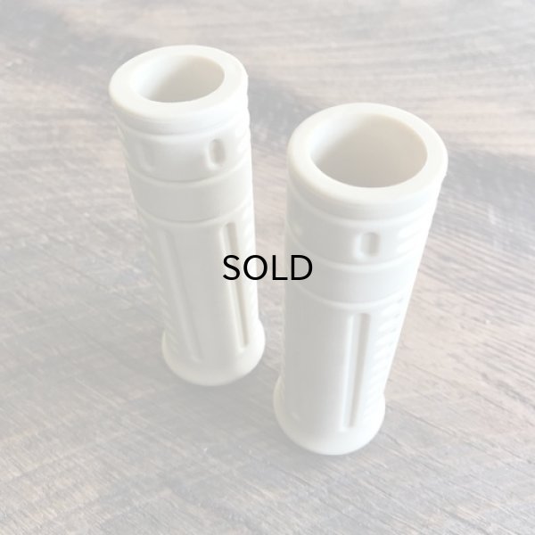 画像3: DicE MAGAZINE(ダイスマガジン）FTLR OG HANDLEBAR GRIPS - BONE WHITE(FTLRオリジナル・ハンドルバーグリップ・ボーンホワイト)