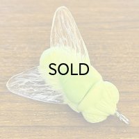 LOCALCORE (ローカルコア）FLY KEY CHAIN Glow in the dark　Green "Sculpture By Chop"