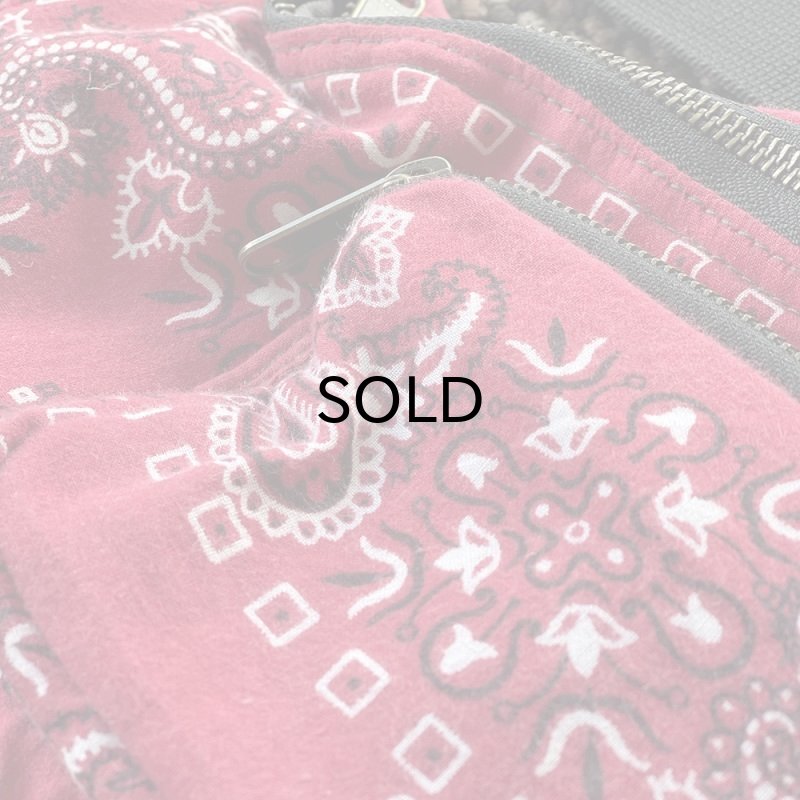 画像4: 【BrandNew】Remake Paisley Bandana Body Bag/Red （リメイク・ペイズリー柄バンダナ・ボディバッグ・レッド） (4)