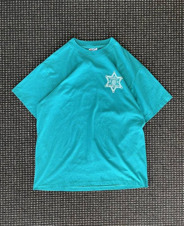 画像1: 【Vintage/USED】 Hanes （ヘインズ） ショートスリーブ・Tシャツ "OKALAND SHERIFF" サイズL