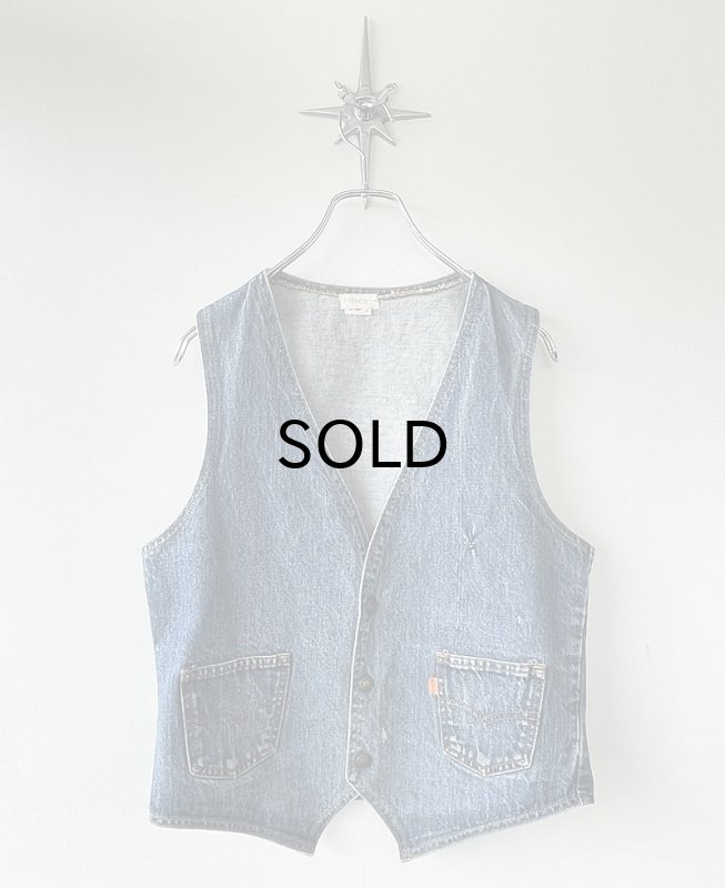 画像1: 【Vintage/Used】70s Levi's（リーバイス ） 60505 デニムベスト・オレンジタブ・スモールe /表記ミディアム Made in USA. (1)