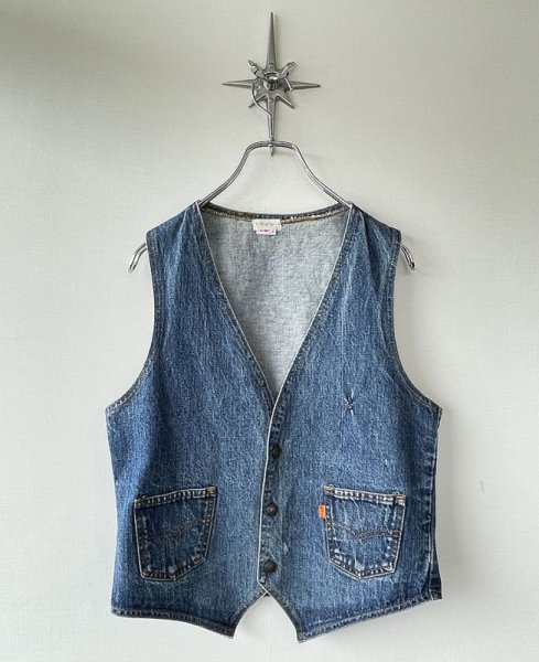 画像1: 【Vintage/Used】70s Levi's（リーバイス ） 60505 デニムベスト・オレンジタブ・スモールe /表記ミディアム Made in USA. (1)